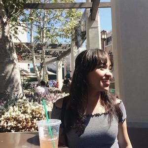 Meet your Posher, Angela